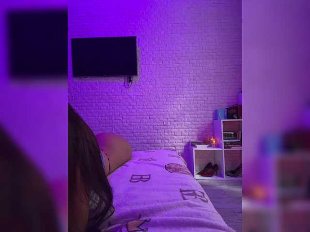 sweetkira25 live cam on BongaCams