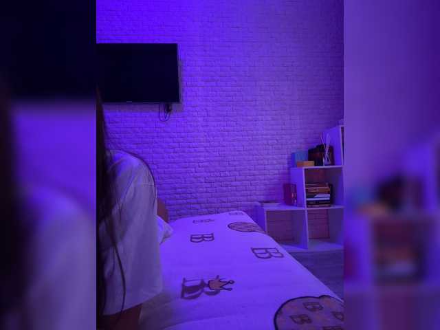 sweetkira25 live cam on BongaCams