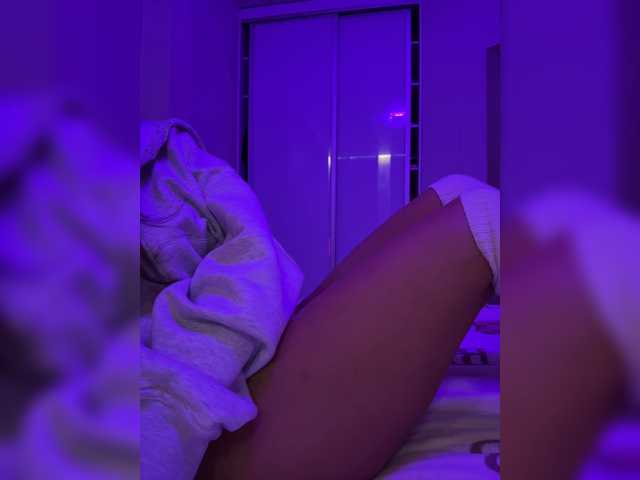 sweetkira25 live cam on BongaCams