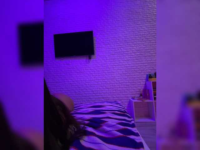 sweetkira25 live cam on BongaCams