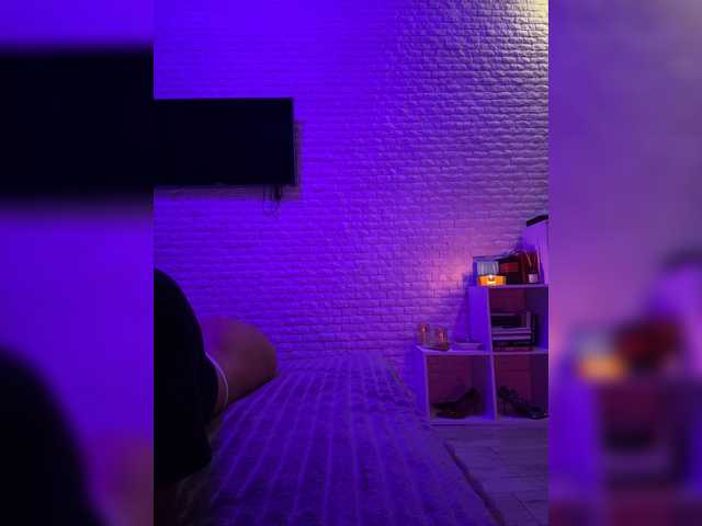 sweetkira25 live cam on BongaCams