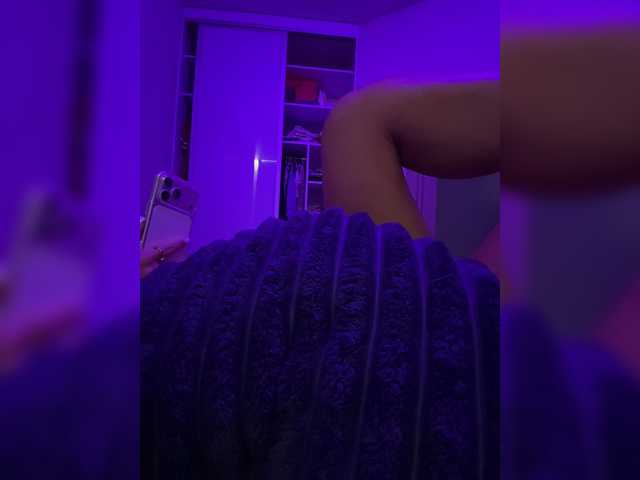 sweetkira25 live cam on BongaCams