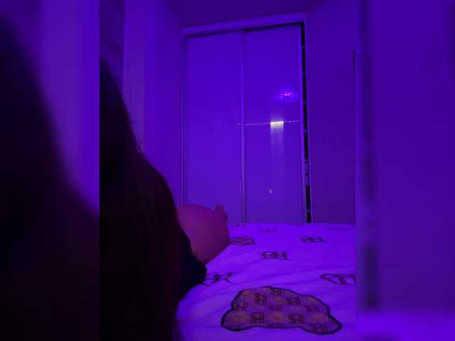 sweetkira25 live cam on BongaCams