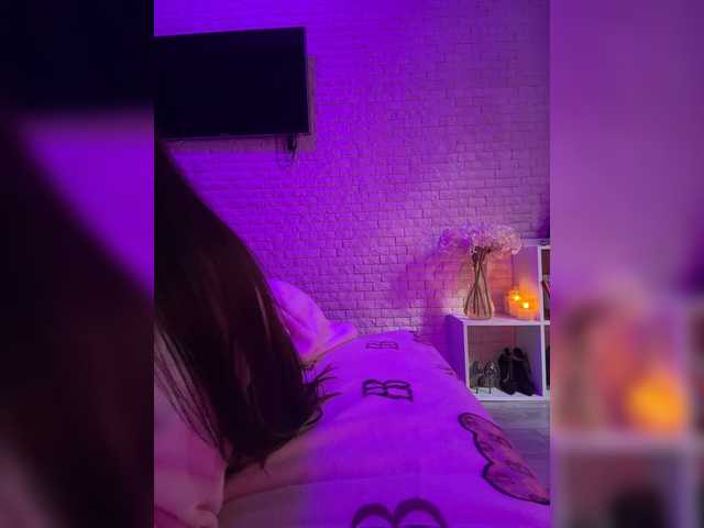 sweetkira25's BongaCams show and profile