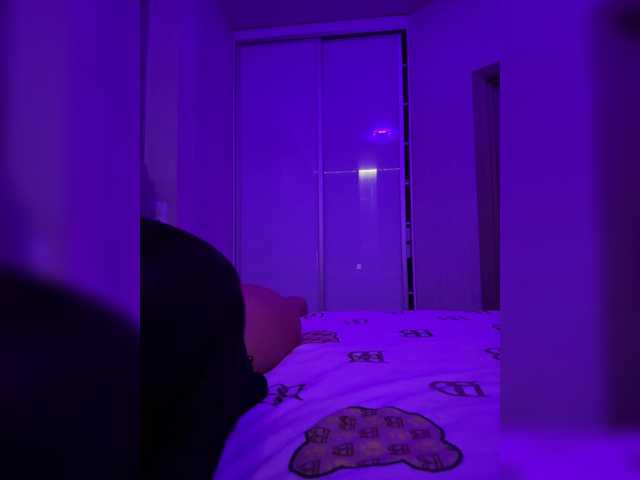 sweetkira25 live cam on BongaCams