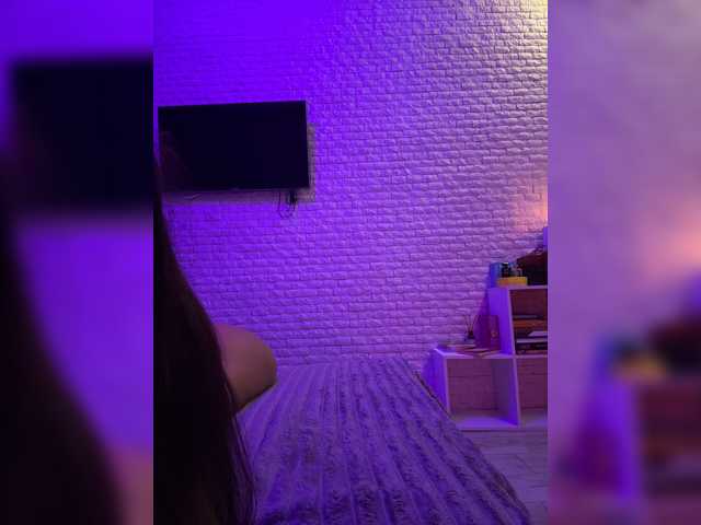 sweetkira25 live cam on BongaCams