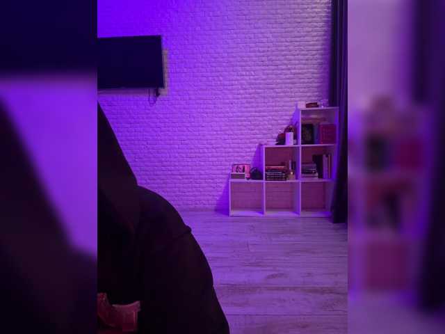 sweetkira25 live cam on BongaCams