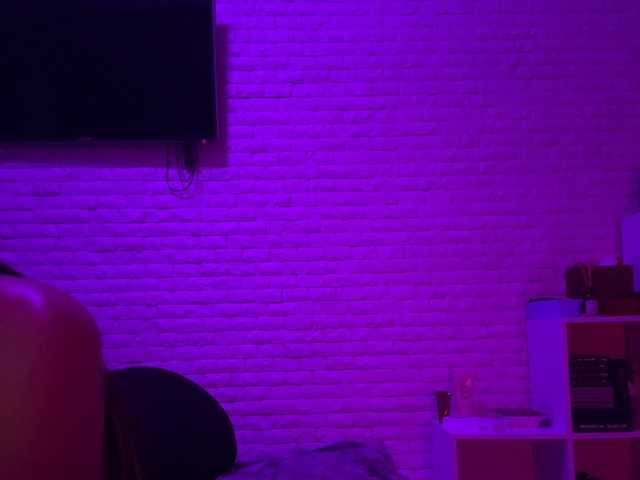  sweetkira25 chat room