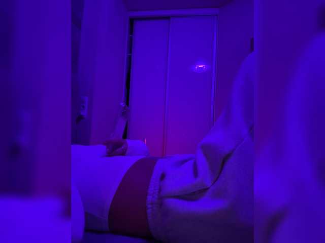 sweetkira25 live cam on BongaCams