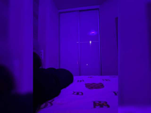 sweetkira25 live cam on BongaCams