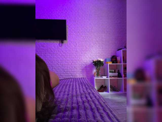 sweetkira25 live cam on BongaCams
