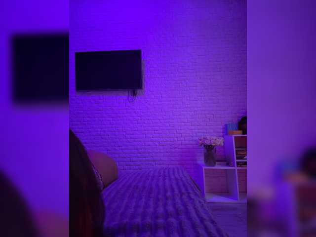 sweetkira25 live cam on BongaCams