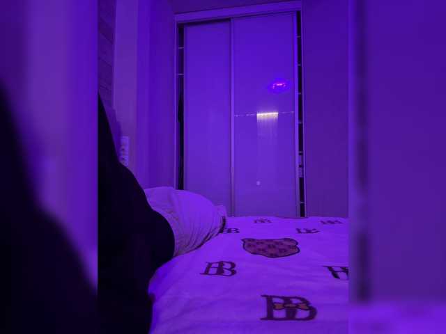 sweetkira25 live cam on BongaCams