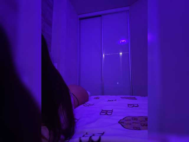 sweetkira25 live cam on BongaCams