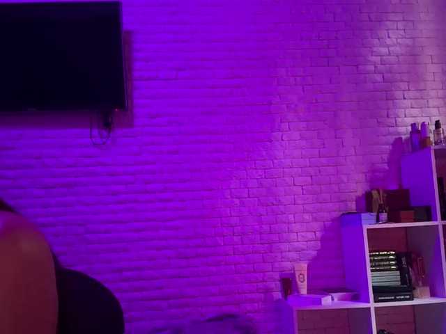  sweetkira25 chat room