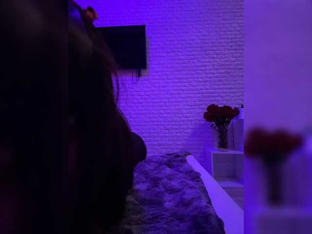 sweetkira25 live cam on BongaCams