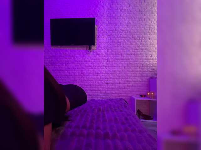 sweetkira25 live sex show