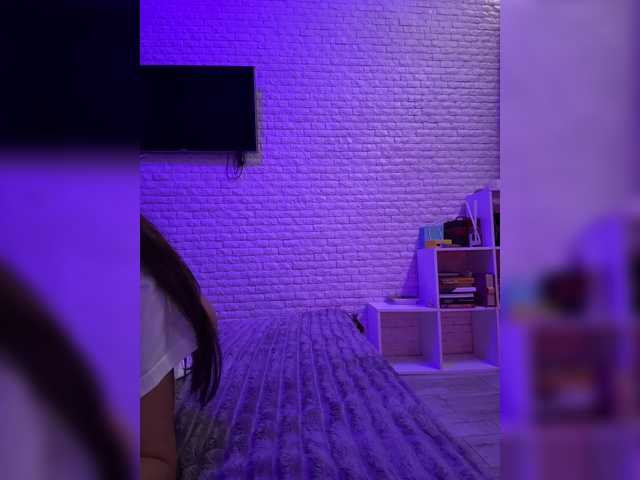 sweetkira25 live cam on BongaCams