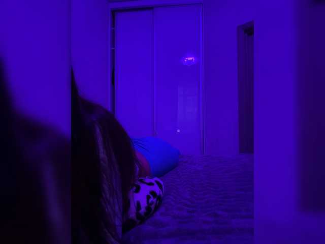 sweetkira25 live cam on BongaCams