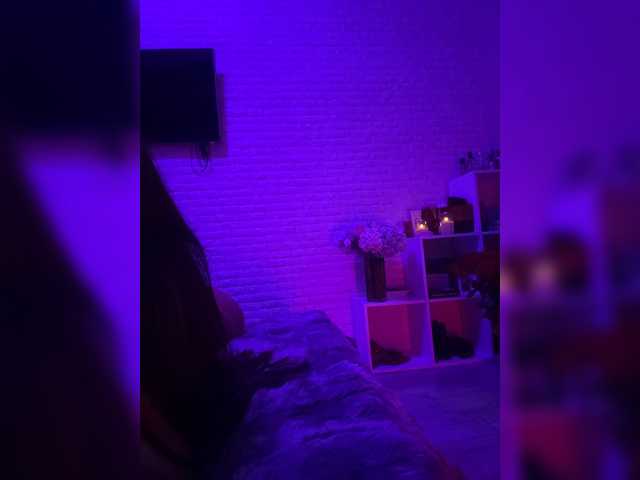 sweetkira25 live sex show