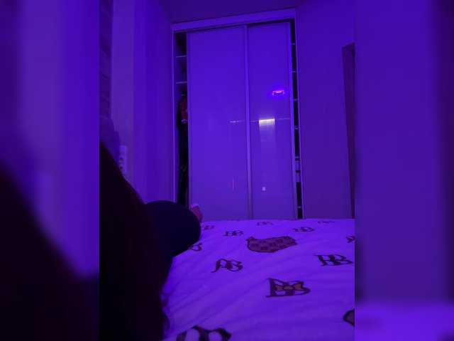 sweetkira25 live cam on BongaCams