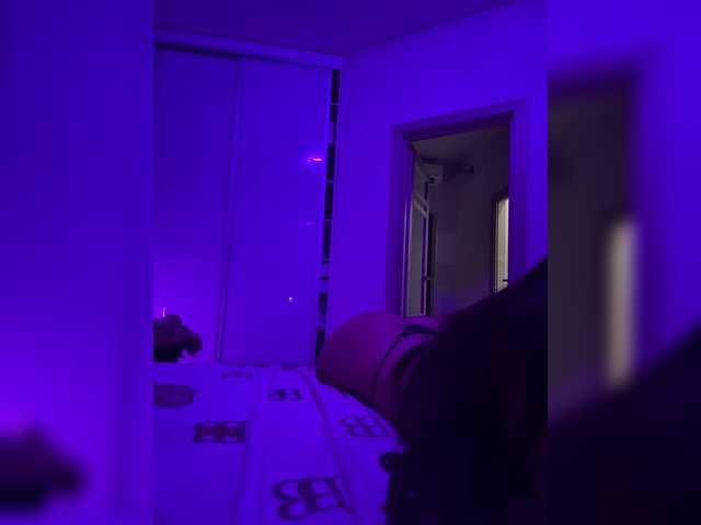 sweetkira25 live cam on BongaCams