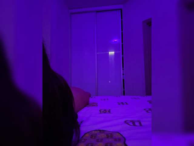 sweetkira25 live cam on BongaCams