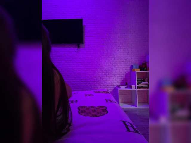 sweetkira25 live cam on BongaCams