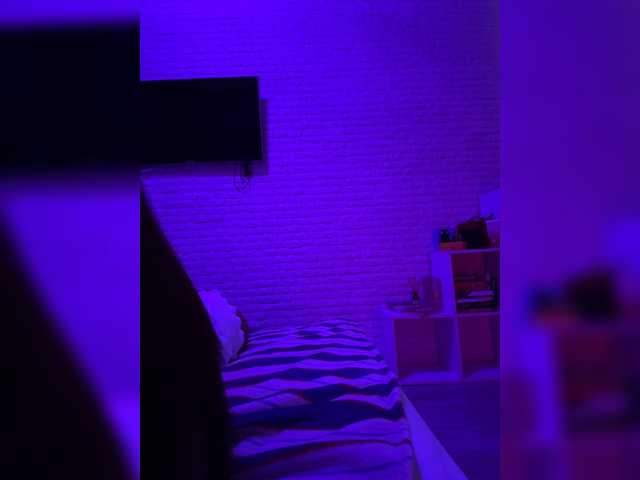sweetkira25 live cam on BongaCams