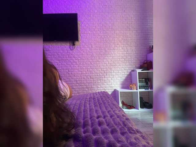 sweetkira25 live cam on BongaCams