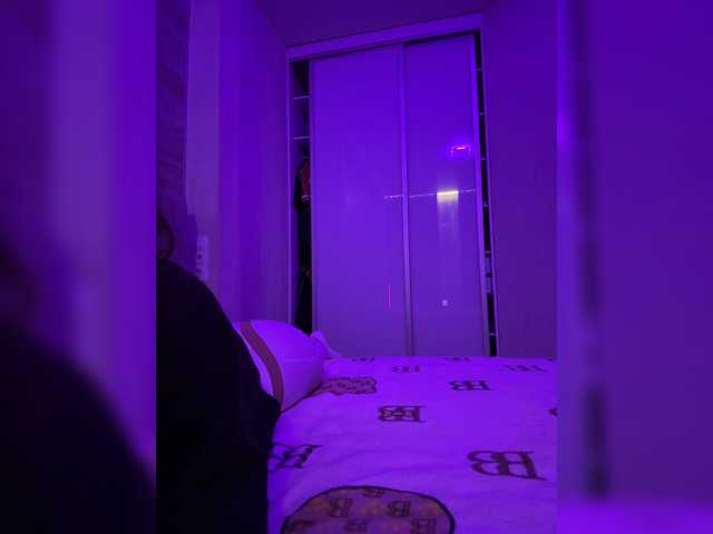 sweetkira25 live cam preview