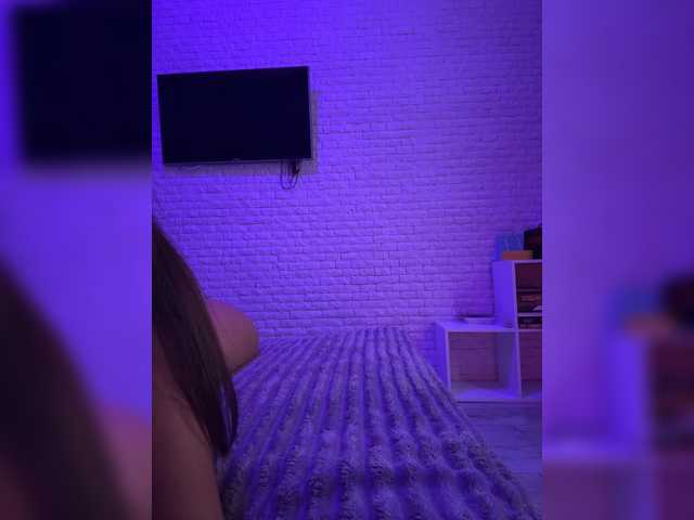 sweetkira25 live cam on BongaCams