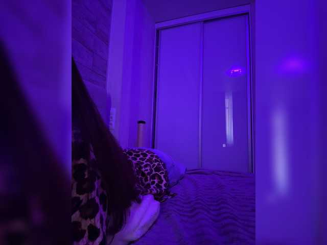 sweetkira25 live cam on BongaCams
