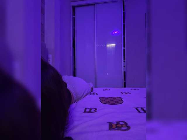 le modèle grkvs est en webcam porno dans un show sur le site bongacams, il possède les tags suivants: White/Caucasian,Brunette,Shaved