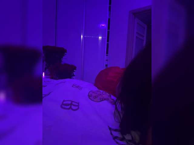 sweetkira25 live sex