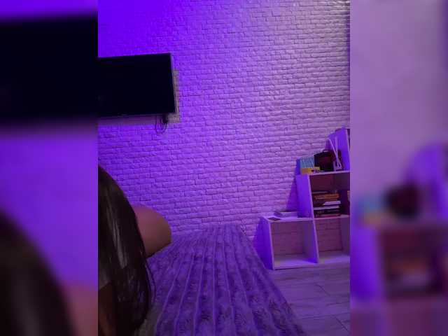 sweetkira25 live cam on BongaCams