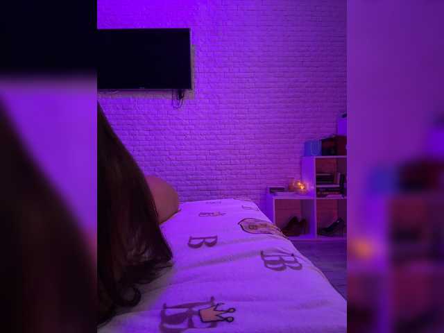 sweetkira25 live webcam show