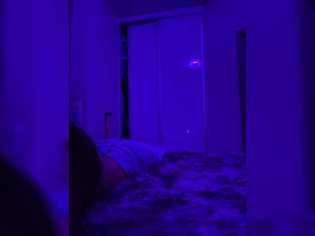 sweetkira25 live cam on BongaCams