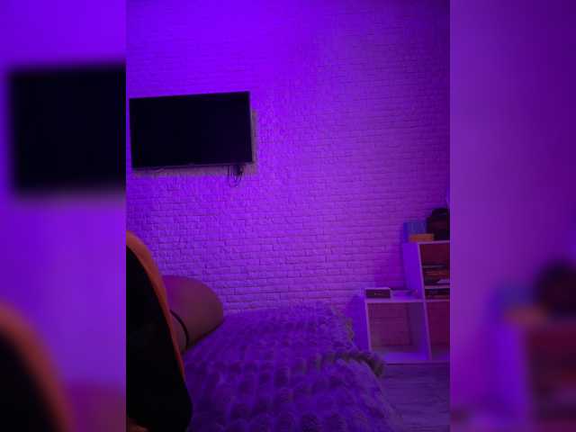 sweetkira25 live cam on BongaCams