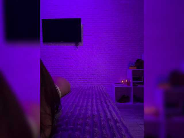 sweetkira25 live cam on BongaCams