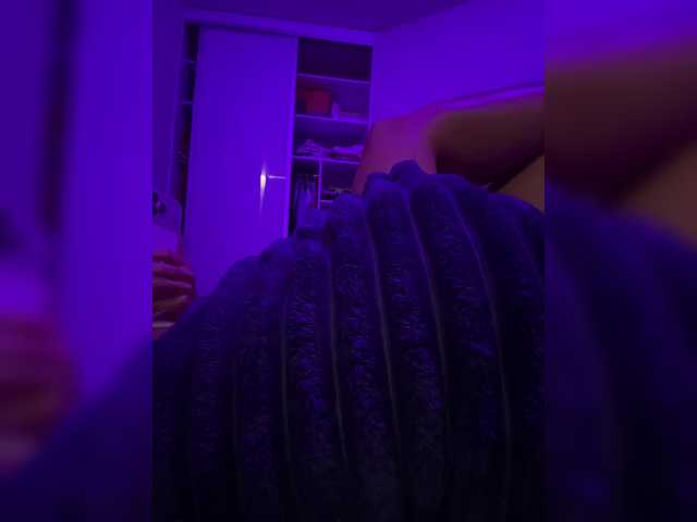 sweetkira25 live cam on BongaCams