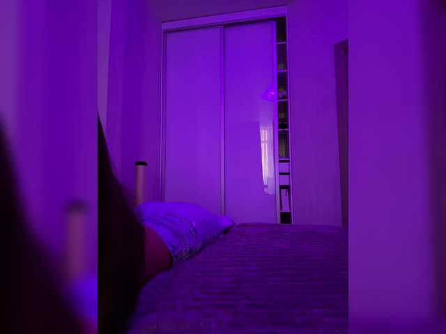 sweetkira25 live cam on BongaCams