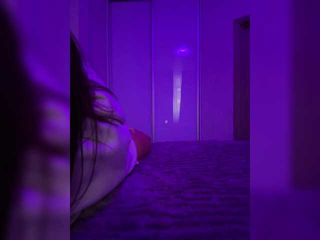 sweetkira25 live cam on BongaCams