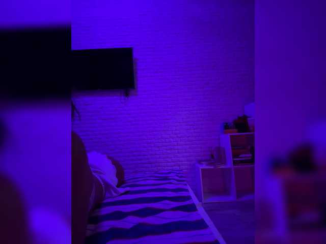sweetkira25 live cam on BongaCams