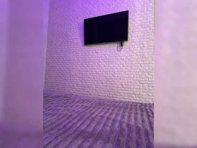 sweetkira25's BongaCams show and profile