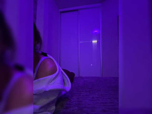 sweetkira25 live cam on BongaCams