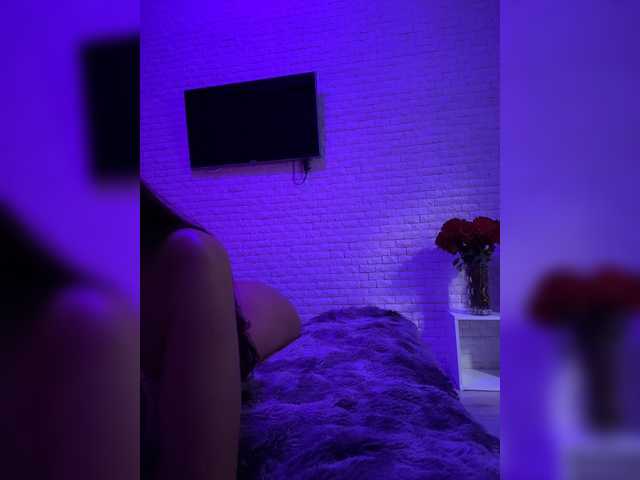 sweetkira25 live cam on BongaCams