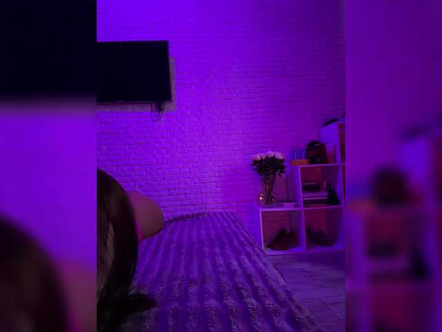 sweetkira25 live cam on BongaCams