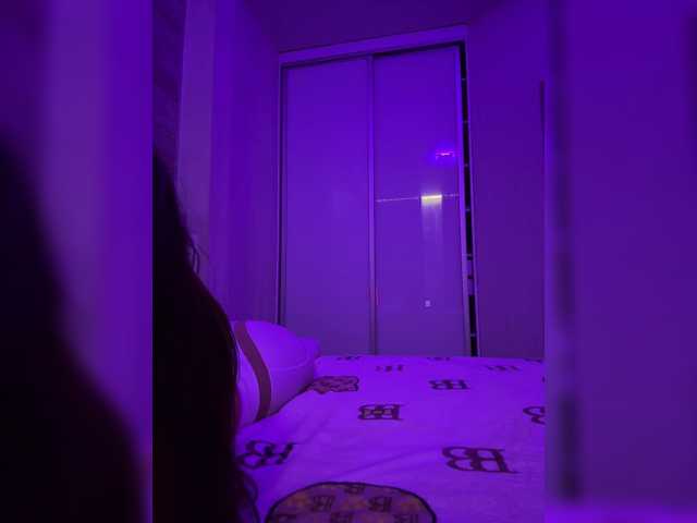 sweetkira25 live cam on BongaCams