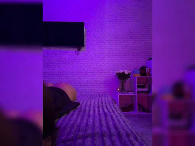 sweetkira25 live cam on BongaCams